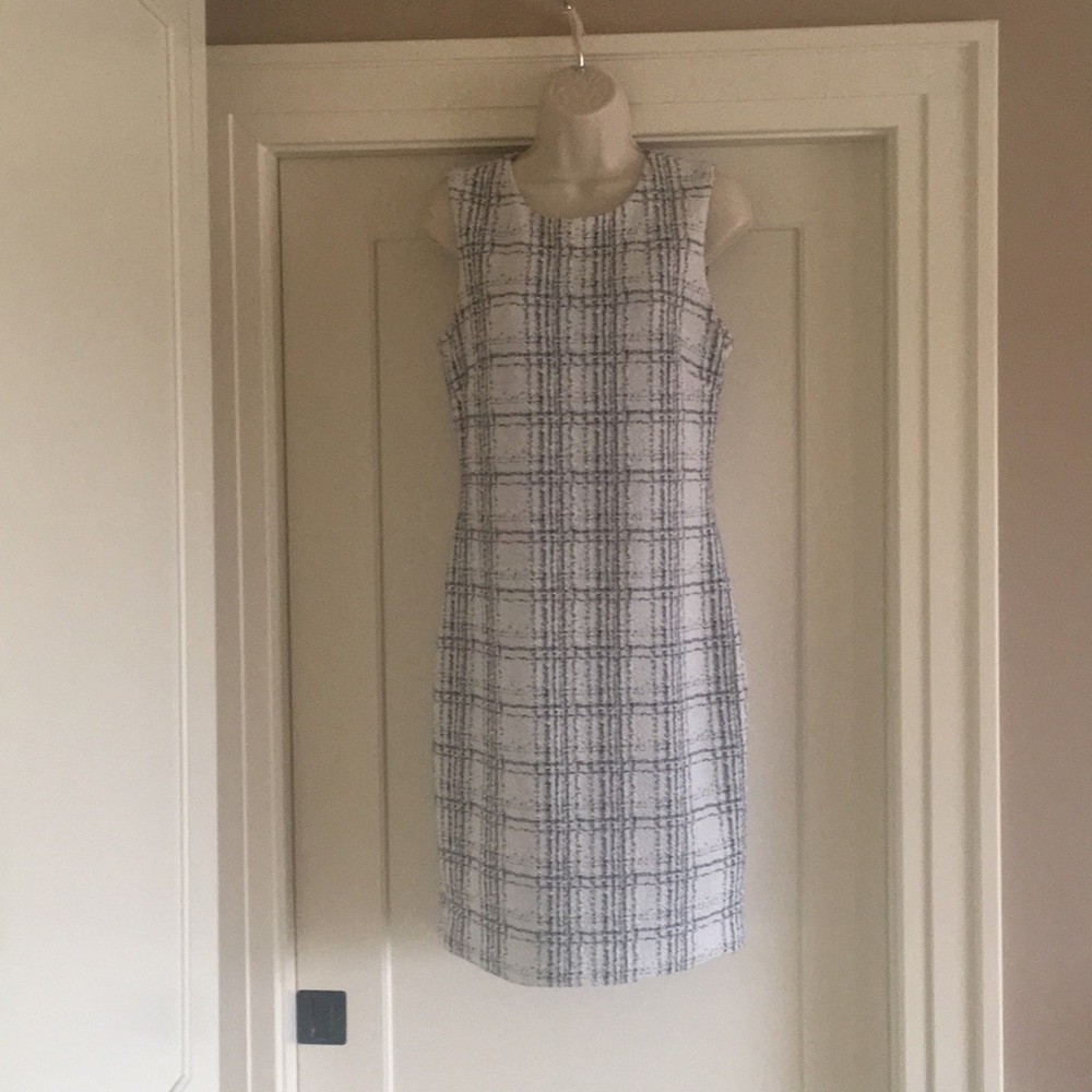 Sheath dress. Perfect for Spring.